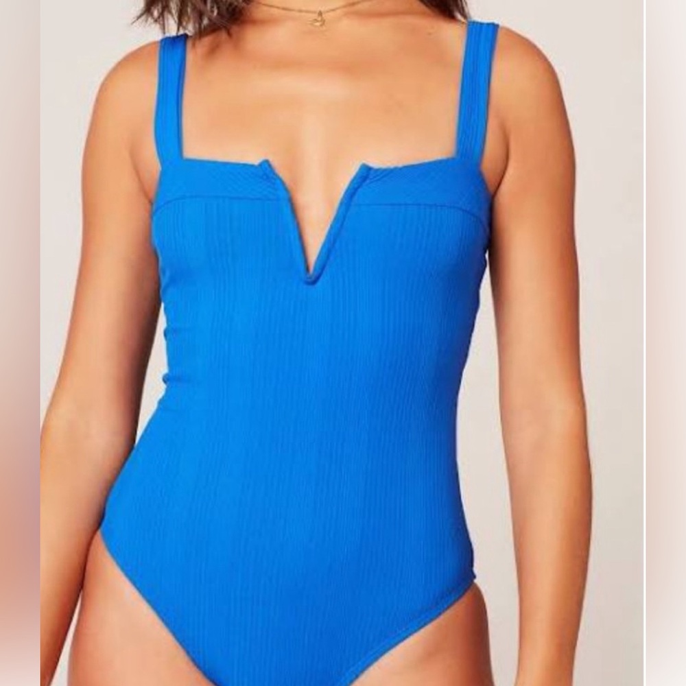 L*Space Women's Blue Pointelle Rib Classic One Piece Swimwear 🔥 - Picture 3 of 9